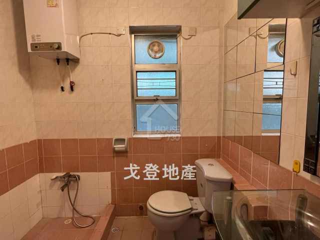 Village House(Yuen Long District) Village House (Yuen Long) Ground Floor House730-7243575