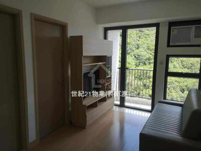 Tiu Keng Leng MOUNT VERDANT Middle Floor Living Room House730-7243448