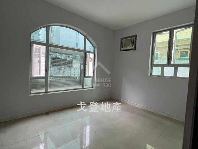 Village House(Yuen Long District) Village House (Yuen Long) Ground Floor House730-7243575
