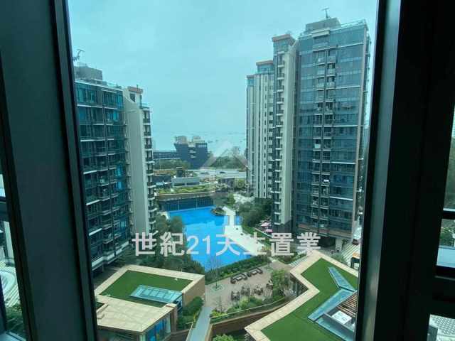 So Kwun Wat THE BLOOMSWAY Middle Floor House730-7243606