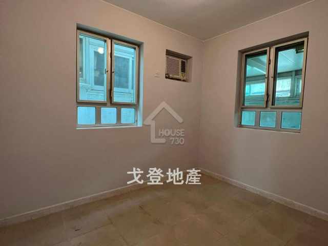 Village House(Yuen Long District) Village House (Yuen Long) Ground Floor House730-7243575