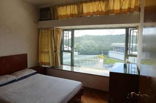 东涌市中心 东堤湾畔 低层 工人房 House730-7243526