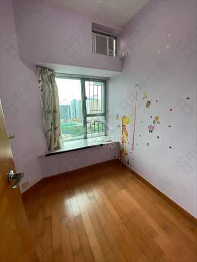 Tung Chung Town Centre COASTAL SKYLINE Middle Floor Bedroom 1 House730-7243531