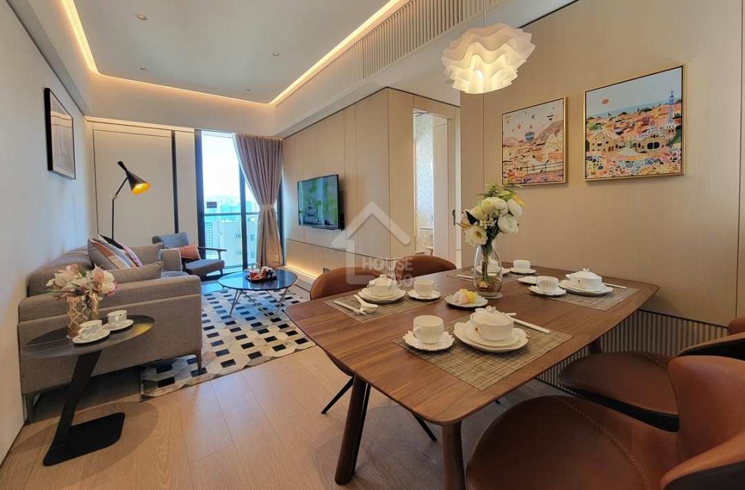 土瓜灣城軒經改動26樓A室示範單位客飯廳。