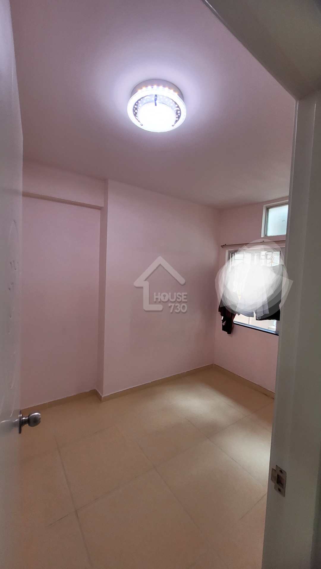 Tuen Mun North HONG TAK GARDENS Lower Floor Bedroom 1 House730-7103441