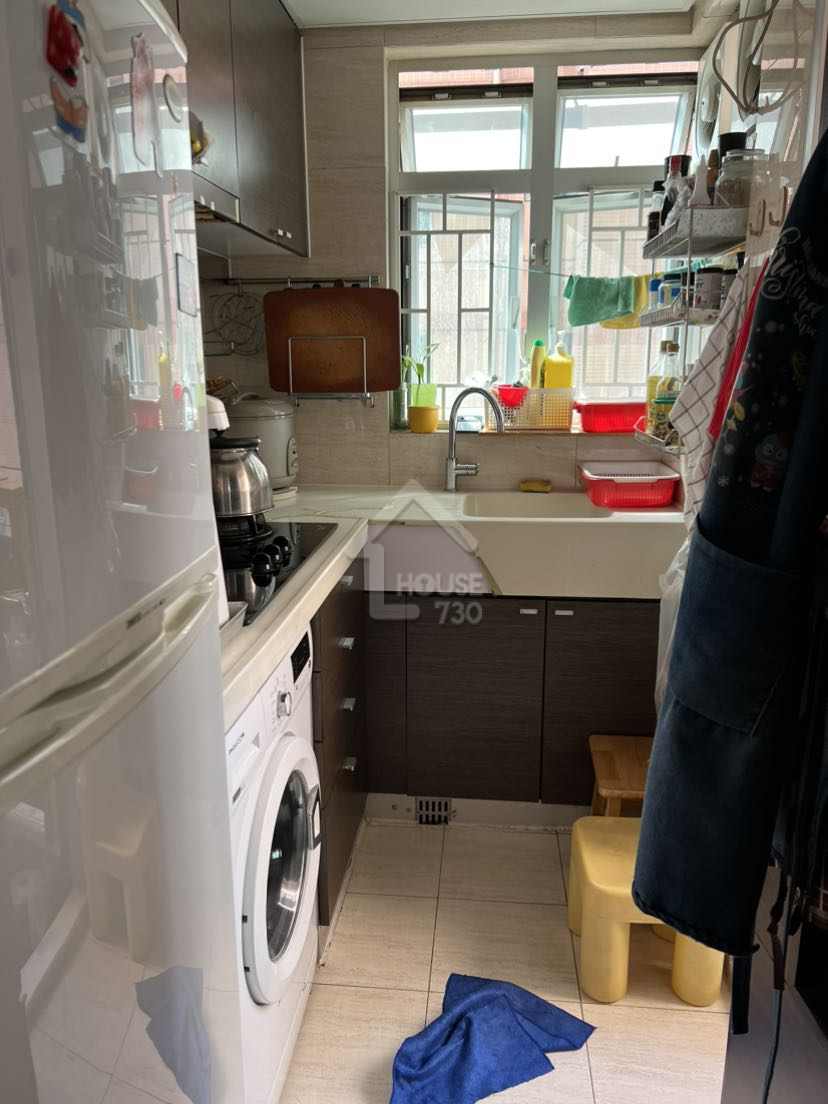 Sai Wan Ho SCENIC HORIZON Middle Floor House730-7054441