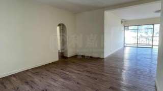 Peak | South Belleview Drive Middle Floor House730-[7079750]