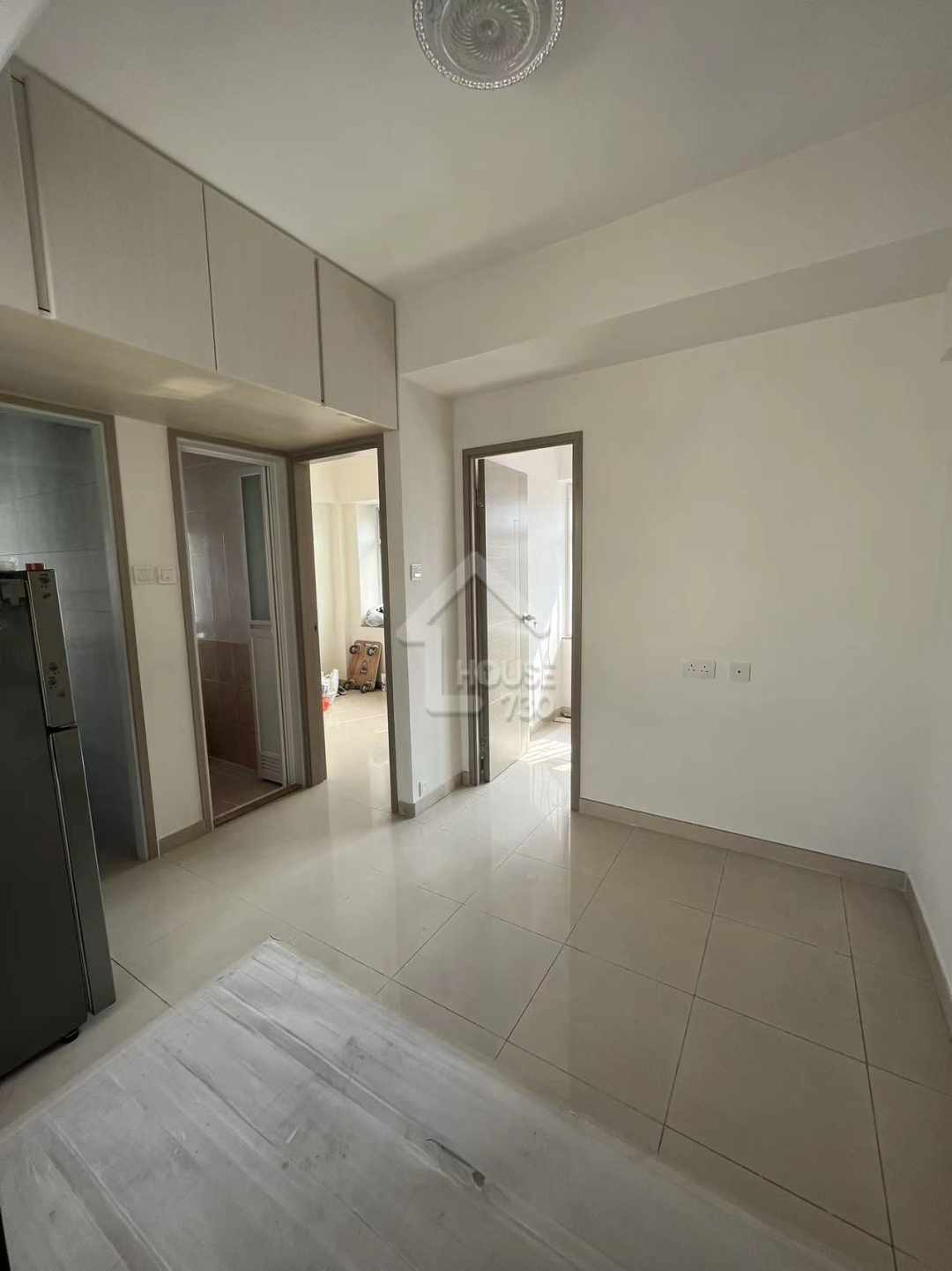 深水埗 德旺大廈 高層 House730-7098617