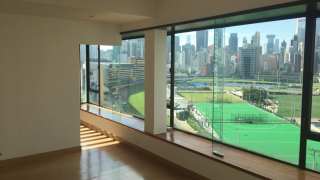 Mid Level East | Happy Valley YEE FUNG BUILDING Upper Floor House730-[7100561]