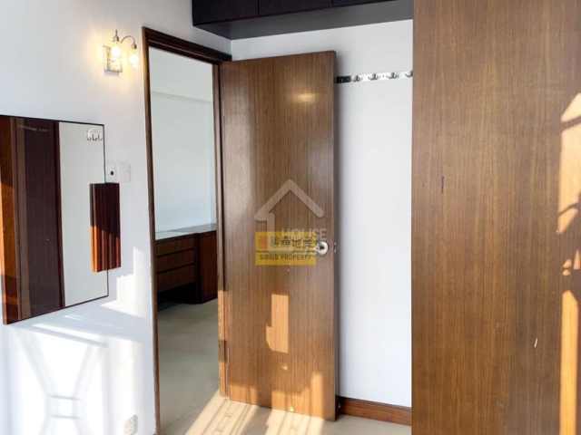 Mong Kok LEE KWAN BUILDING Upper Floor House730-7103439