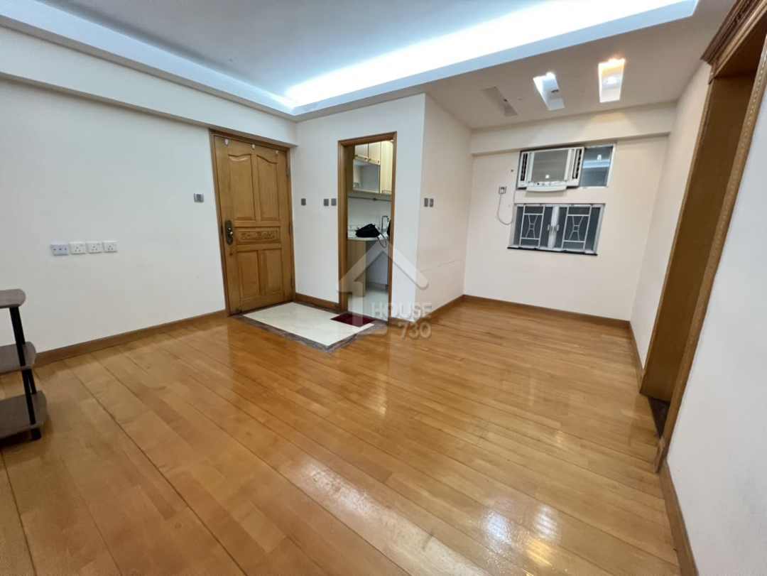 Yuen Long KUI FAT BUILDING 7175129 Sale House730