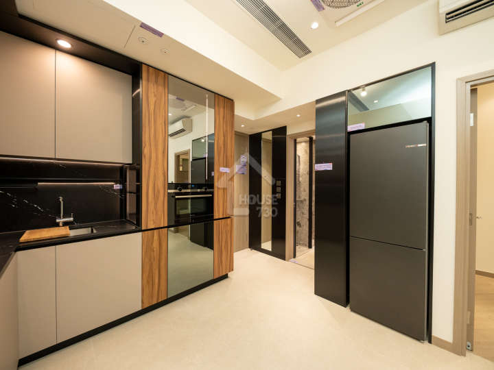 UNIVERSITY Hill 第2A期 示範單位 Tower 2 9/F B5 - House730