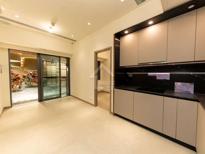 UNIVERSITY Hill 第2A期 示範單位 Tower 2 9/F B5 - House730