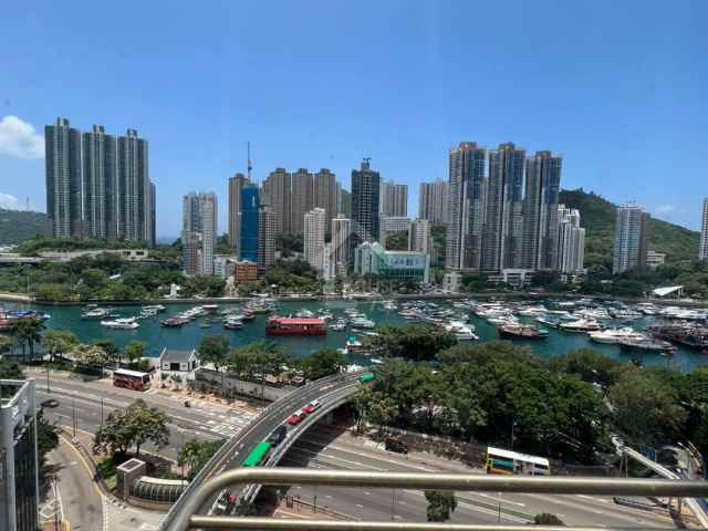 Aberdeen ON TAI BUILDING Upper Floor House730-7243490