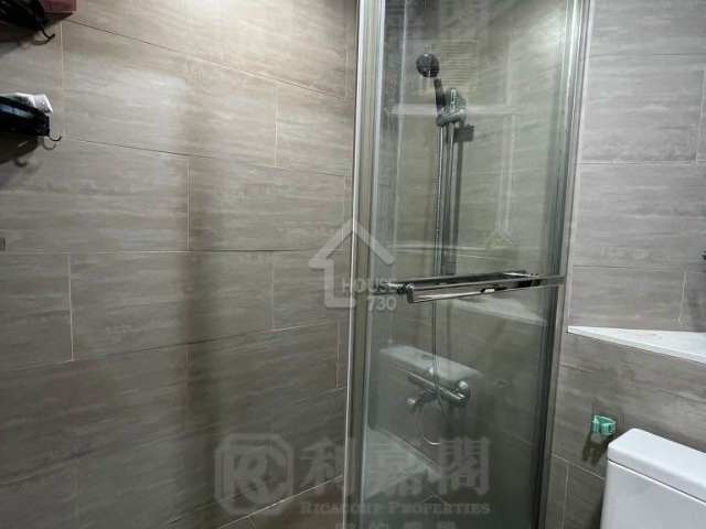 Yuen Long Town Centre GREENERY PLACE Middle Floor House730-7243319