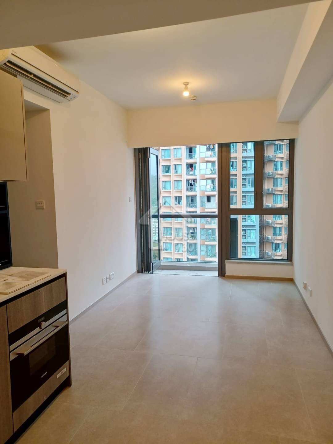 Yuen Long THE YOHO HUB 7237592 Rental House730