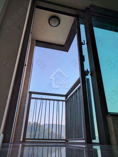 康城 峻瀅 House730-7243334