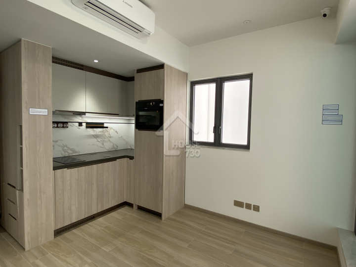 弦岸 示範單位 - House730
