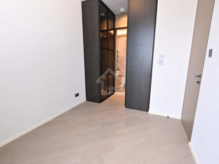 HENLEY PARK 示範單位 低座A座3樓B單位 - House730