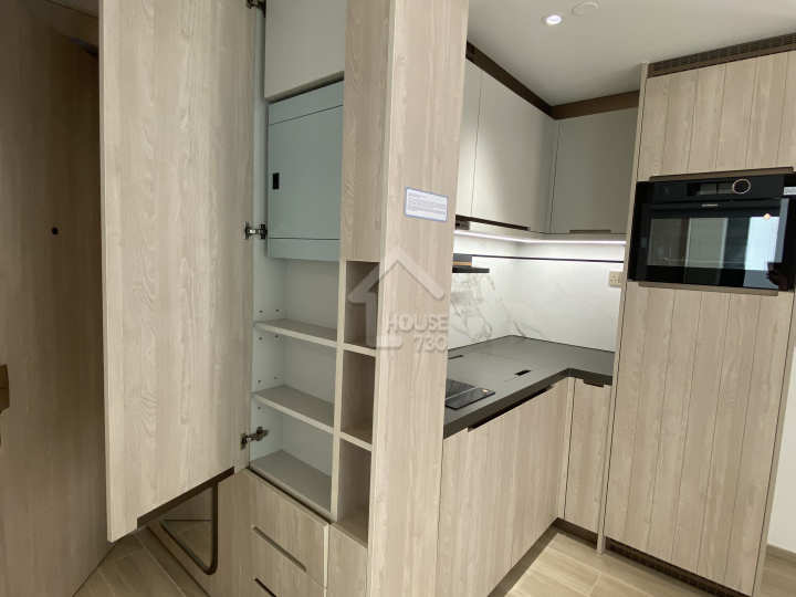 弦岸 示範單位 - House730