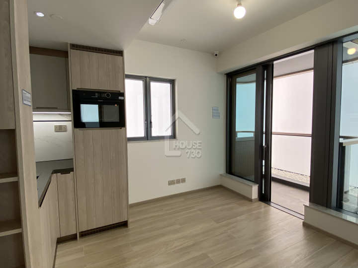 弦岸 示範單位 - House730