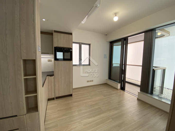 弦岸 示範單位 - House730