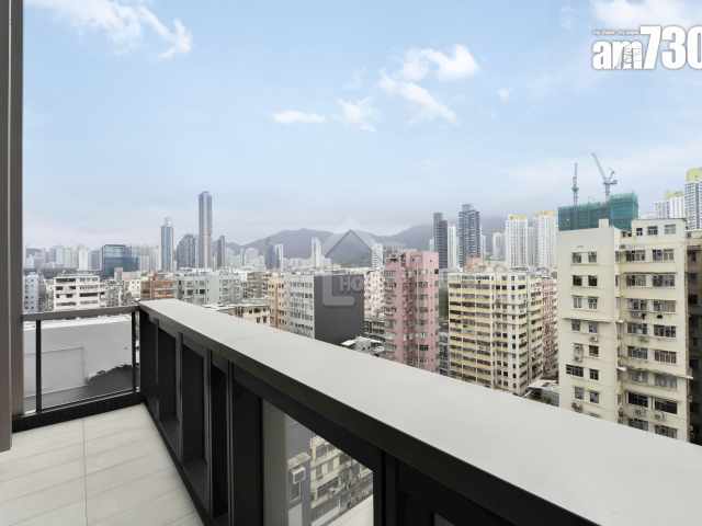 「喜．揚」15樓A室連59方呎平台，外望開揚城市景。