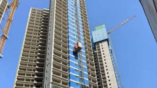 翔龍天地廣場 - House730