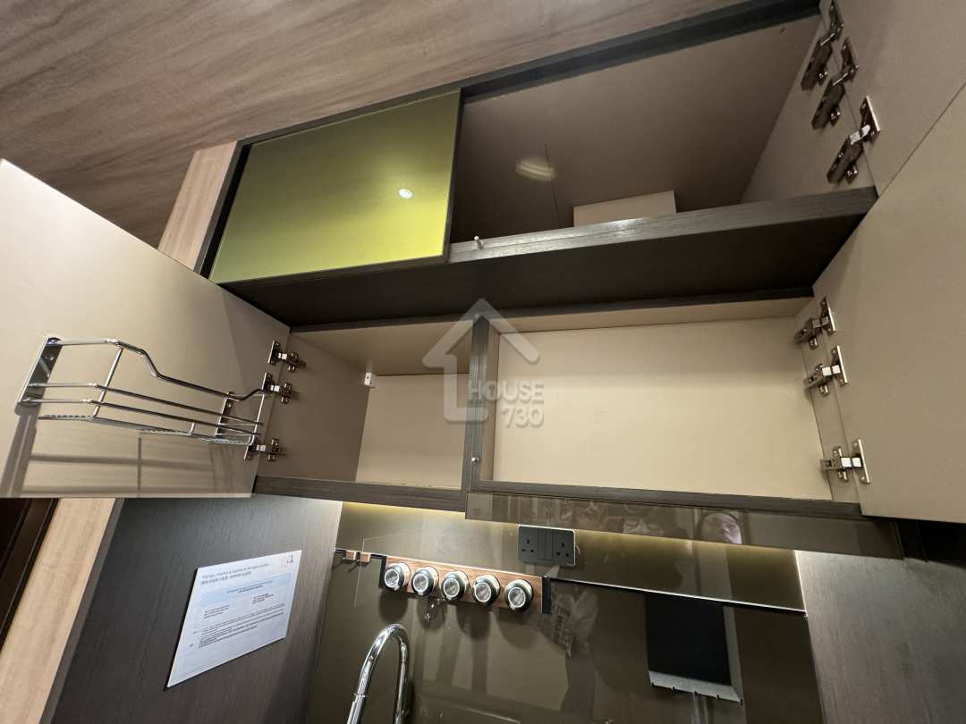 利奧坊‧首隅22樓D室兩房示範單位開放式廚房