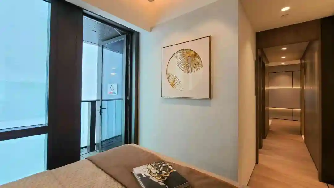 星凱‧堤岸3座28樓H室示範單位