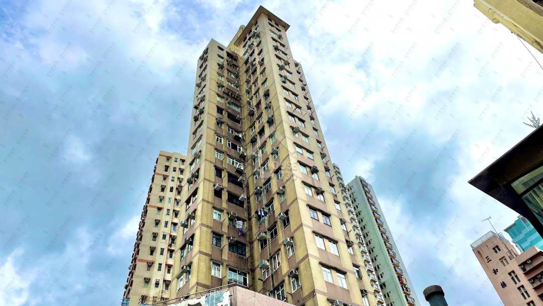 Tsuen Wan Belvedere Garden Chau Hop Shing Building 8296398 Rent