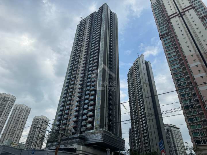 YOHO WEST 第1期 物業外貌 - House730