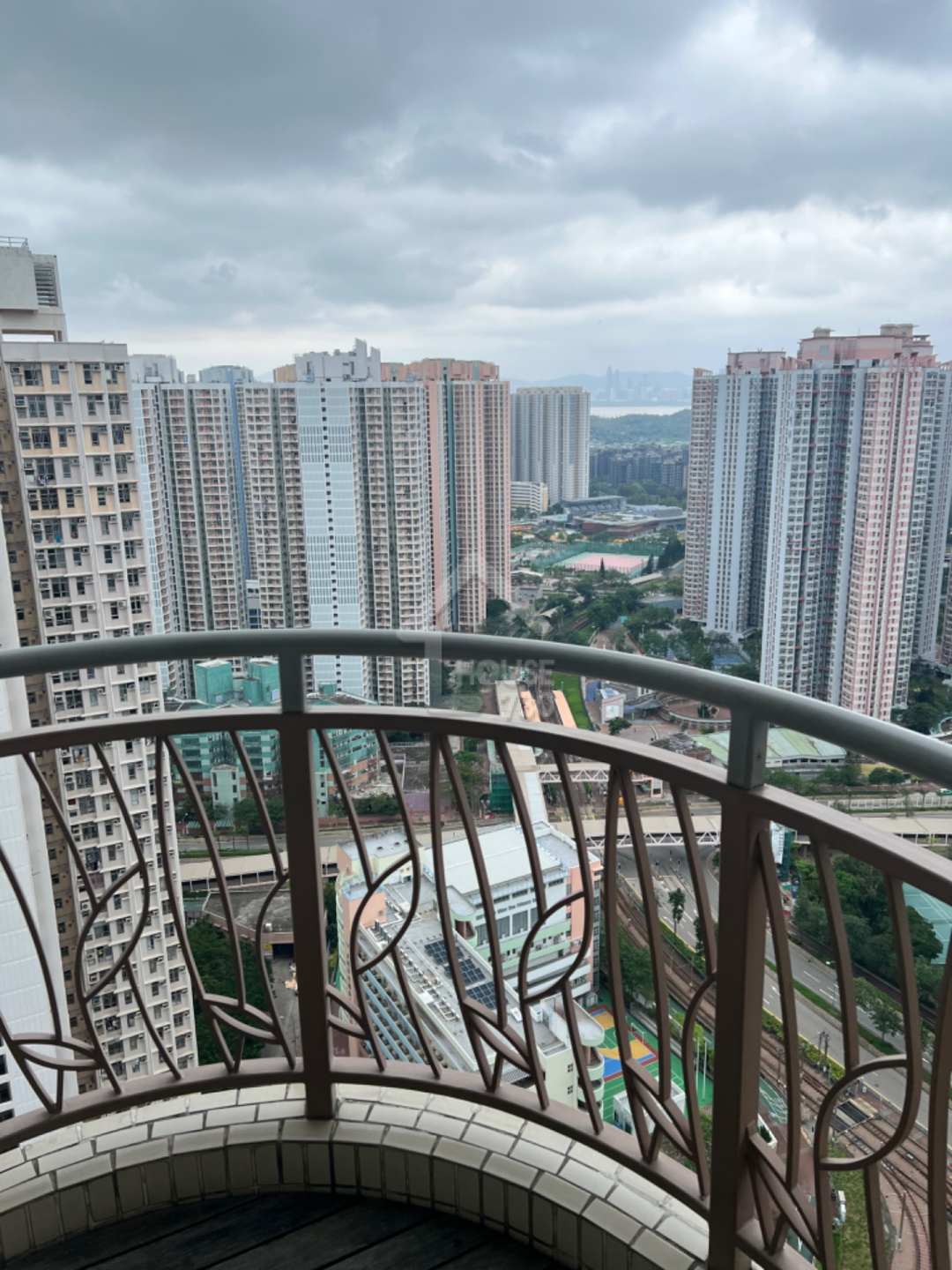Tin Shui Wai | CENTRAL PARK TOWERS | 7977961 | Rent - House730