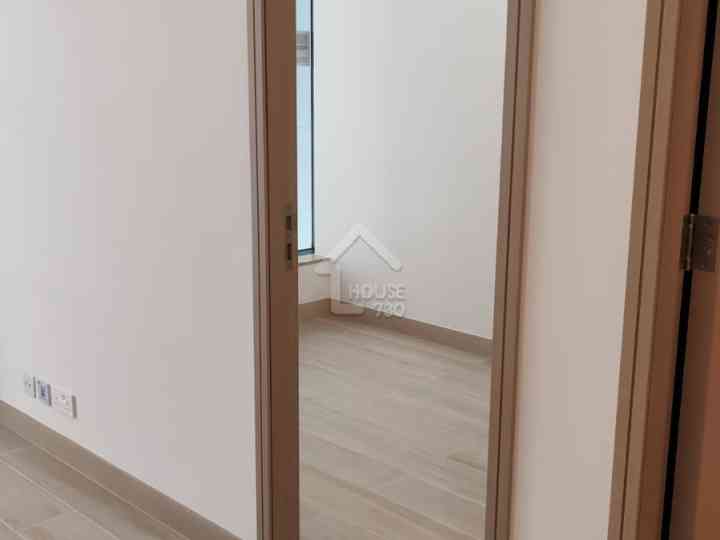 黃金海灣 ‧ 意嵐 示範單位 第1期 第3座 18D - House730