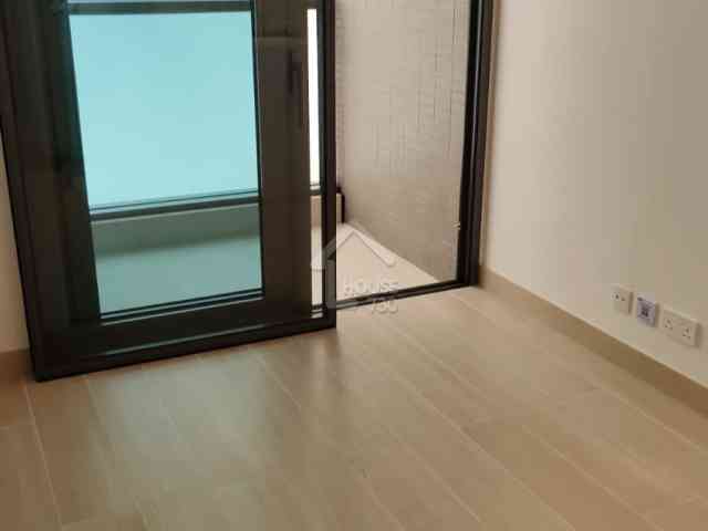 黃金海灣 ‧ 意嵐 示範單位 第1期 第5B座 18N - House730