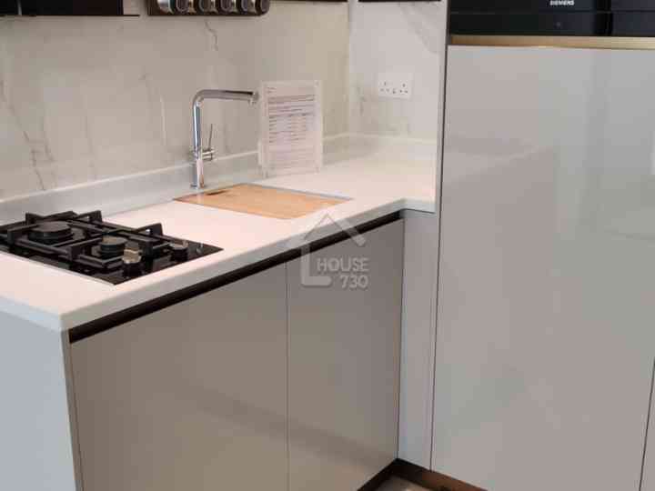 黃金海灣 ‧ 意嵐 示範單位 第1期 第5B座 18N - House730