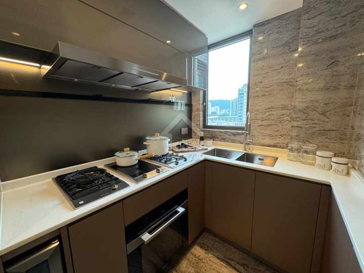 名鑽 示範單位 - House730
