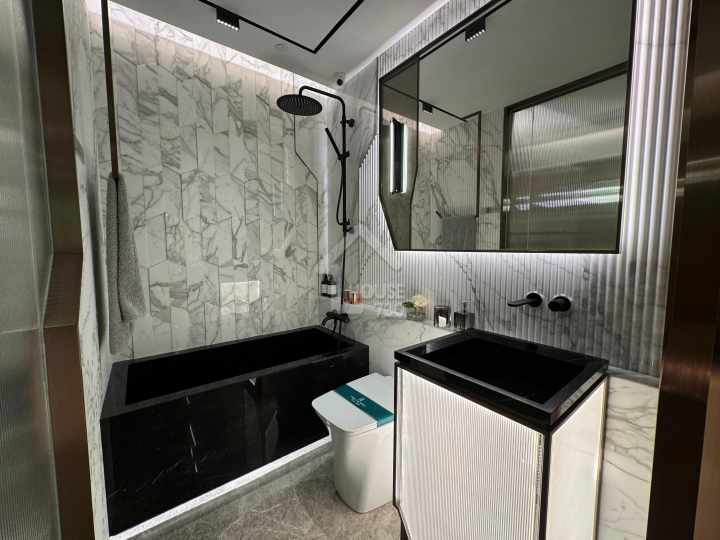 維港‧雙鑽 示範單位 - House730