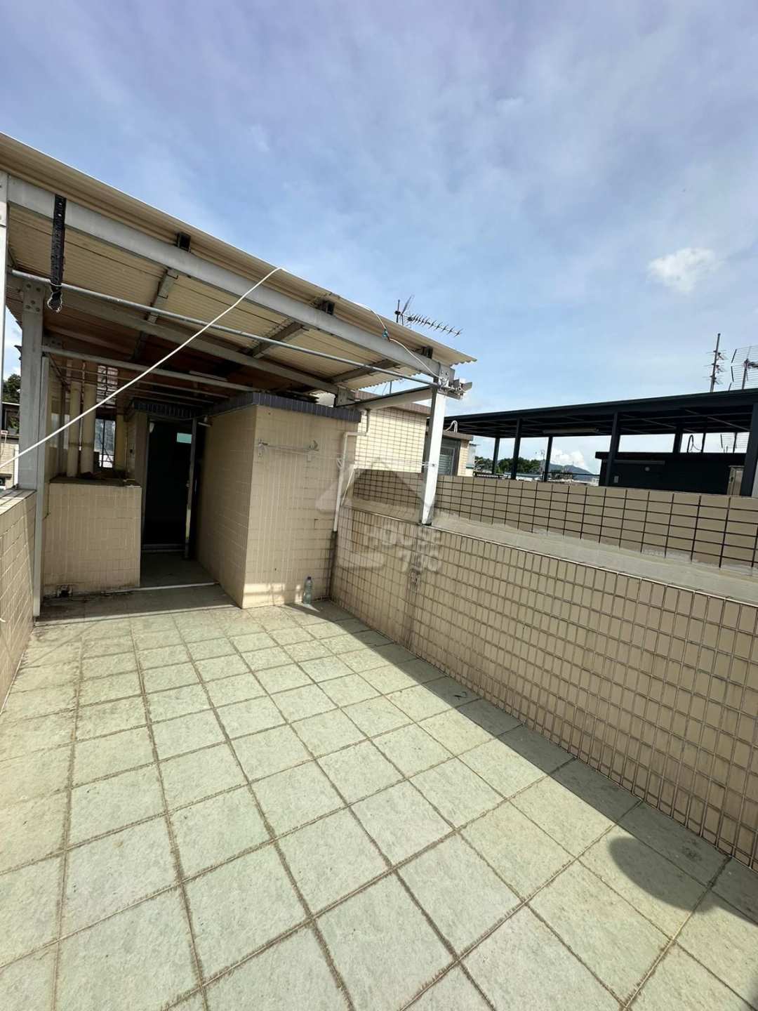 Yuen Long Village House (Yuen Long) 8083575 Sale House730