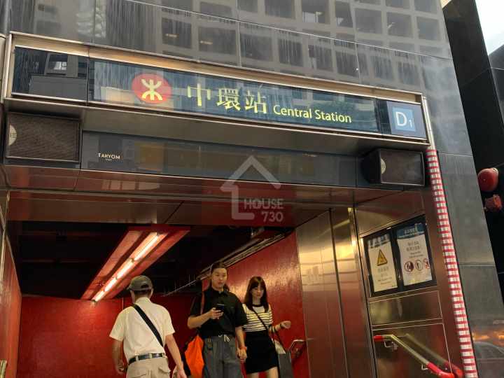 波老道21號 學校 - House730