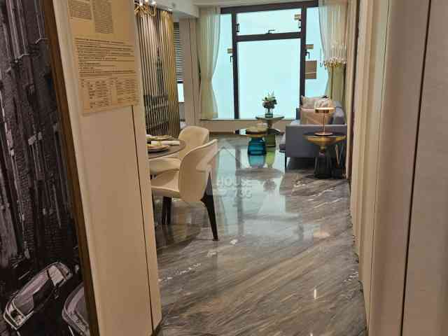 BLUE COAST II Show Flat - House730