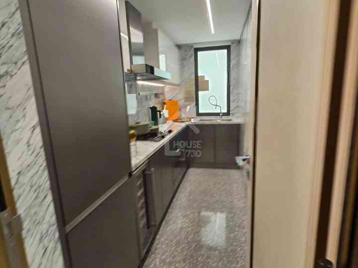 BLUE COAST II Show Flat - House730
