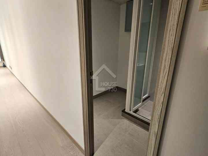 BLUE COAST II Show Flat - House730