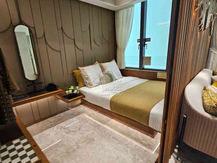 BLUE COAST II Show Flat - House730
