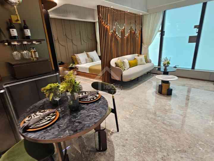 BLUE COAST II Show Flat - House730