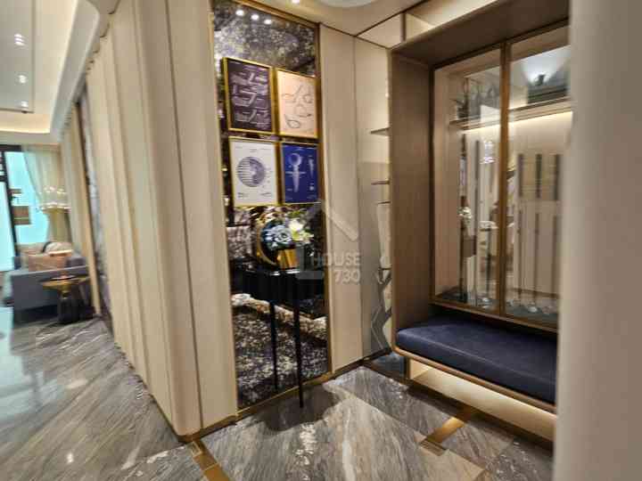 BLUE COAST II Show Flat - House730
