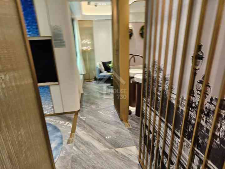 BLUE COAST II Show Flat - House730