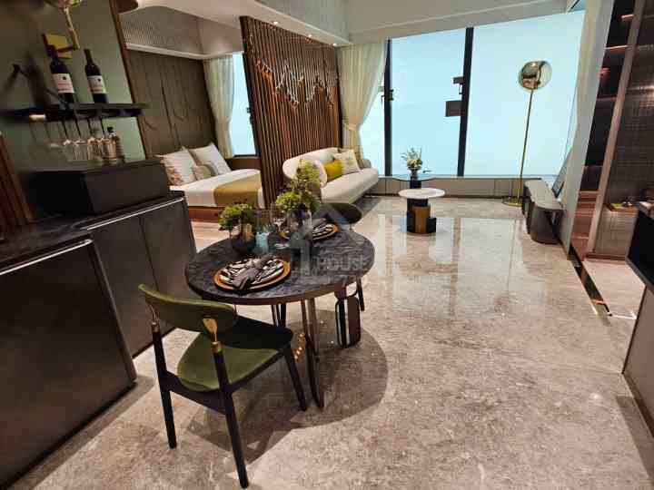 BLUE COAST II Show Flat - House730