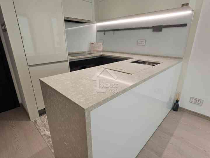 BLUE COAST II Show Flat - House730