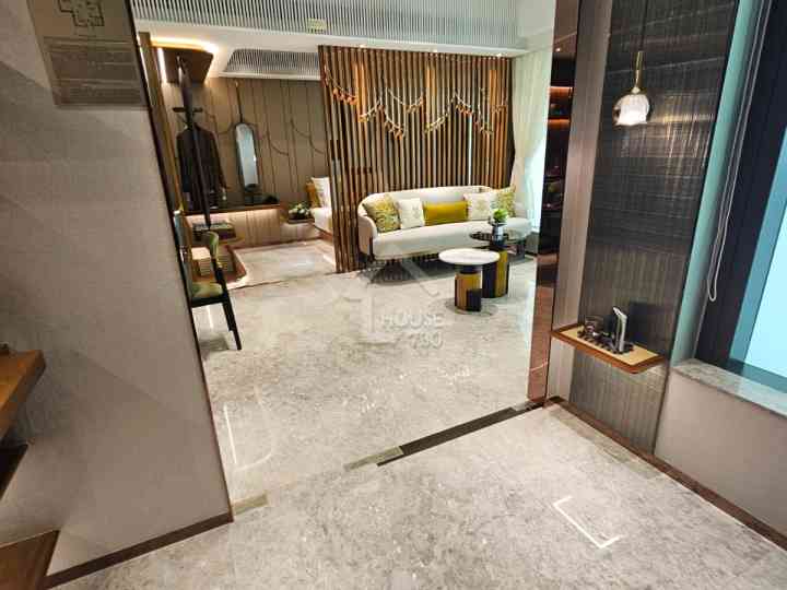 BLUE COAST II Show Flat - House730